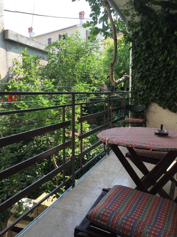 Cozy Apartment Nena In Medulin Ngoại thất bức ảnh